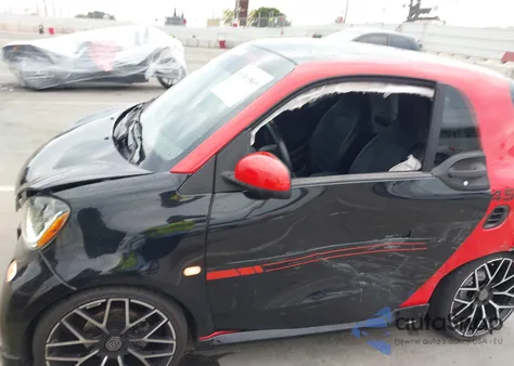 2016 Smart Fortwo Passion/Prime/Proxy/Pure from USA, damaged, VIN WMEFJ5DA0GK076079